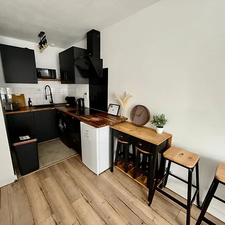 Evasion Chic A - Parking Prive - Clim דירה