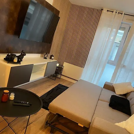 Appartamento évasion Chic à - Parking Privé - Clim